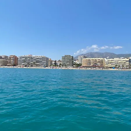 W/balcony View & Pool *