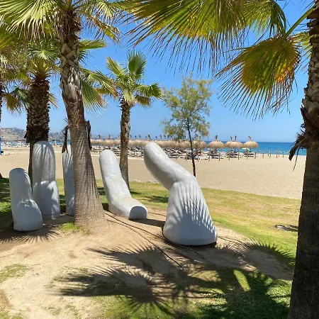 W/balcony View & Pool Апартаменты