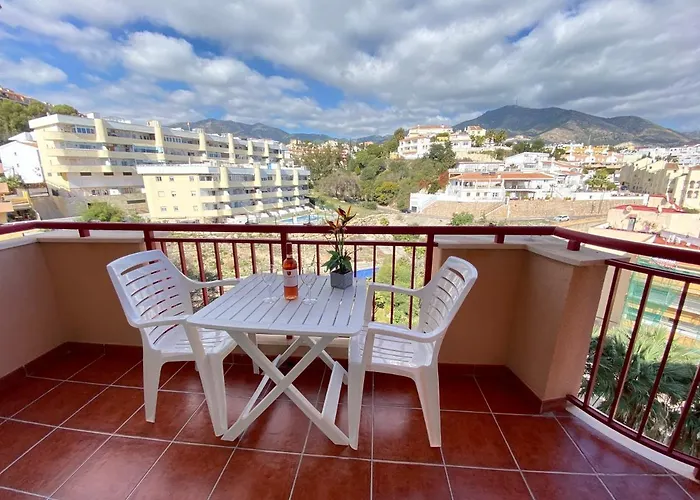 W/balcony View & Pool Fuengirola